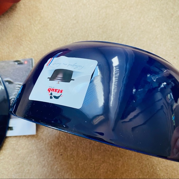 Staub new #24 3.75-Qt Lily Lid Dark Blue - Picture 2 of 13